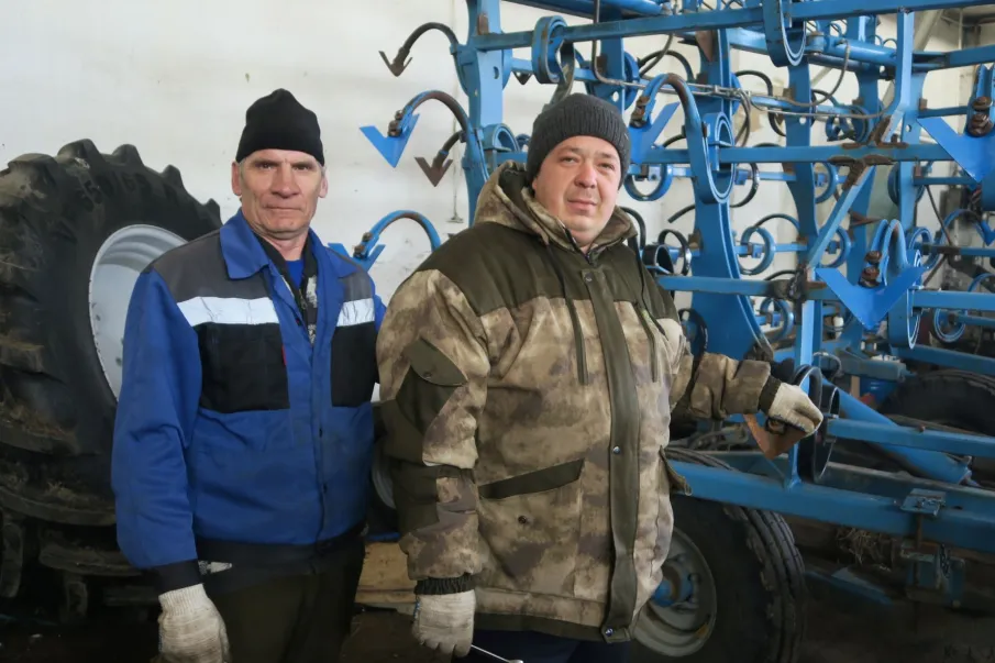 ХОТЬ ЗАВТРА В ПОЛЕ