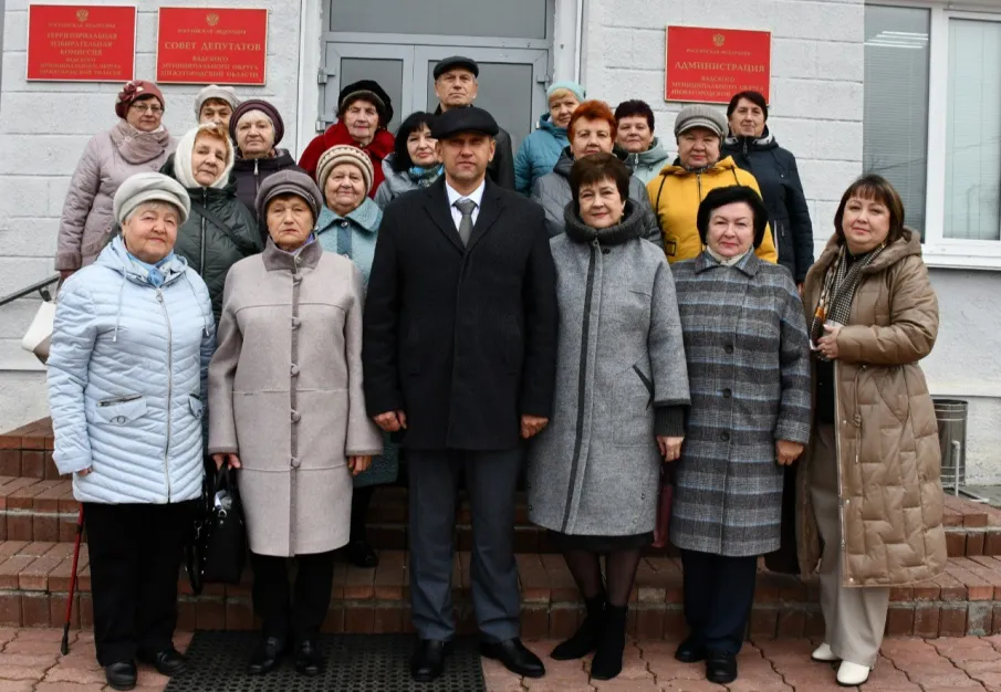Заседание Совета старейшин, которое проходило в МАОУ "Крутомайданская основная общеобразовательная школа"