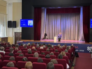 Писатель Елена Вавилова рассказала нижегородским студентам о непростой судьбе разведчика-нелегала