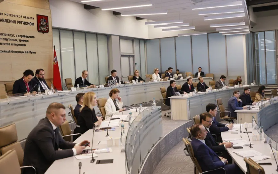 Нижегородские предложения в национальный план внедрения ИИ представили на заседании профильной комиссии Госсовета РФ