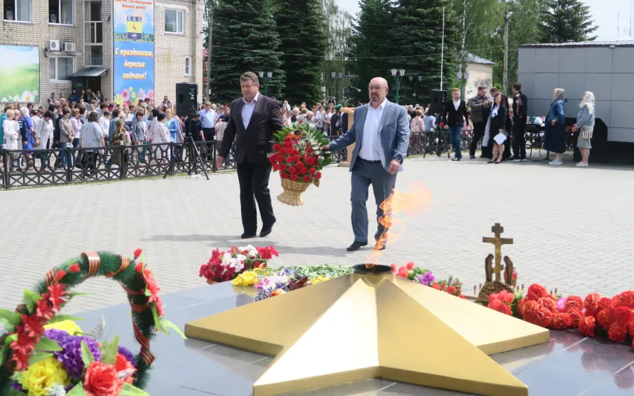 «ПАМЯТЬ, ЖИВУЩАЯ В СЕРДЦАХ»