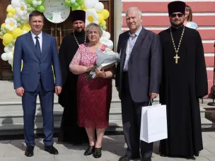 В Нижнем Новгороде вручили медали «За любовь и верность» супружеским парам, прожившим в браке долгие годы