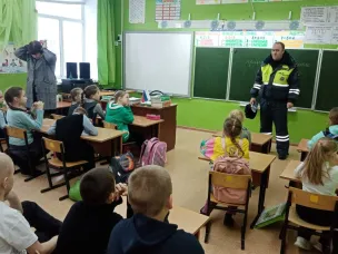 На Ваду автоинспекторы провели беседы со школьниками о безопасном поведении на дорогах в зимний период