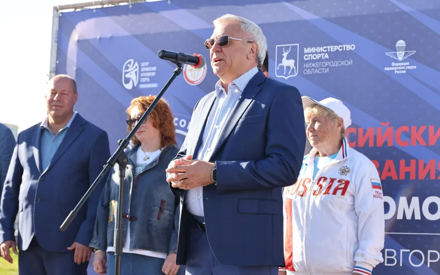 Нижегородская юниорская команда стала первой на Всероссийских соревнованиях по парашютному спорту