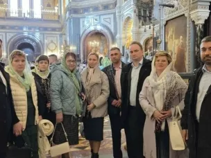 Участие в Божественной Литургии в величественном Храме Христа Спасителя в г.Москве
