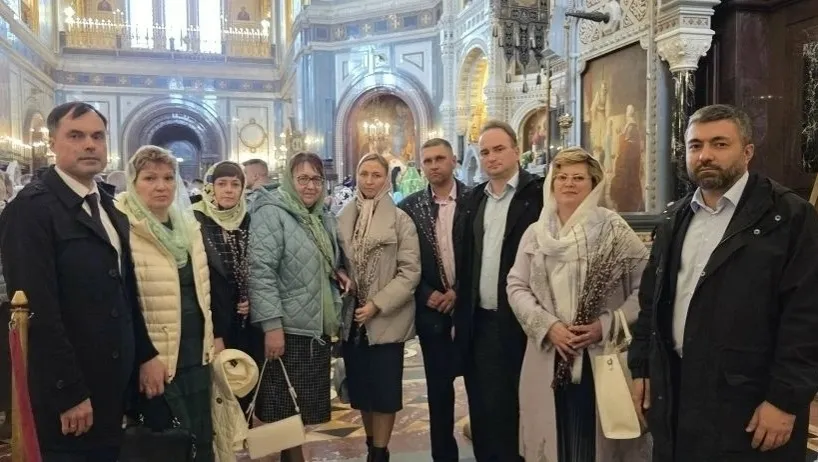 Участие в Божественной Литургии в величественном Храме Христа Спасителя в г.Москве
