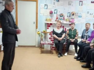 «Теплые встречи, интересный досуг и самореализация»