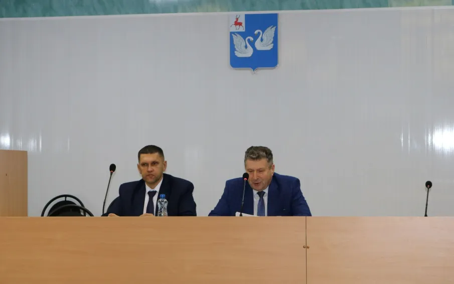 24 ноября в актовом зале администрации округа состоялось очередное заседание Совета депутатов