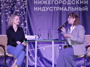 Лектор Общества «Знание» Анна Бегунова выступила перед нижегородскими студентами с «Чтецкой программой»