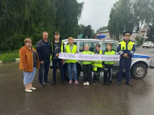 Перевозские госавтоинспекторы провели акцию безопасности «С СИМ - безопасно колесим»