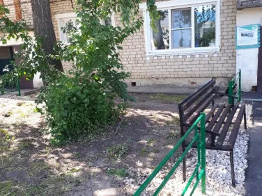 Завершение работ по благоустройству дворовой территории с. Вад, ул. 50 лет Октября, д.2