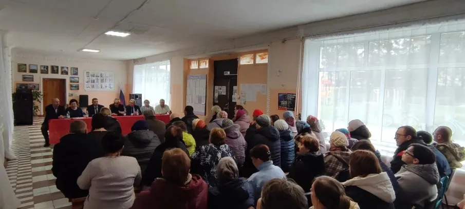 ВСТРЕЧА ГЛАВЫ МЕСТНОГО САМОУПРАВЛЕНИЯ С НАСЕЛЕНИЕМ НОВОМИРСКОГО ТЕРРИТОРИАЛЬНОГО ОТДЕЛА