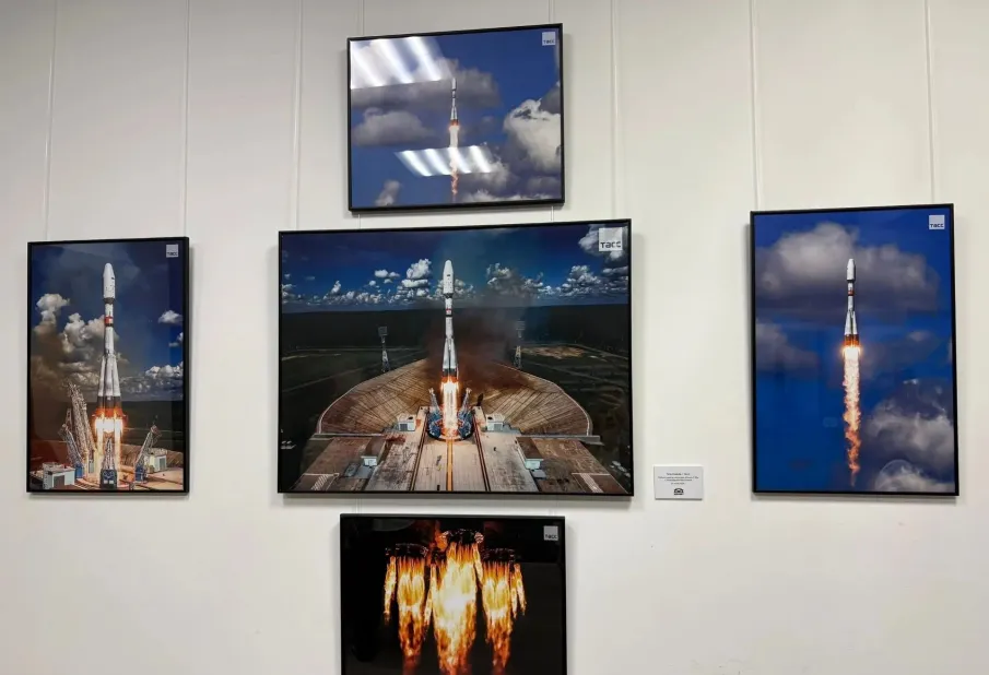 В Русском музее фотографии открылась выставка «От «Востока» до «Зенита»