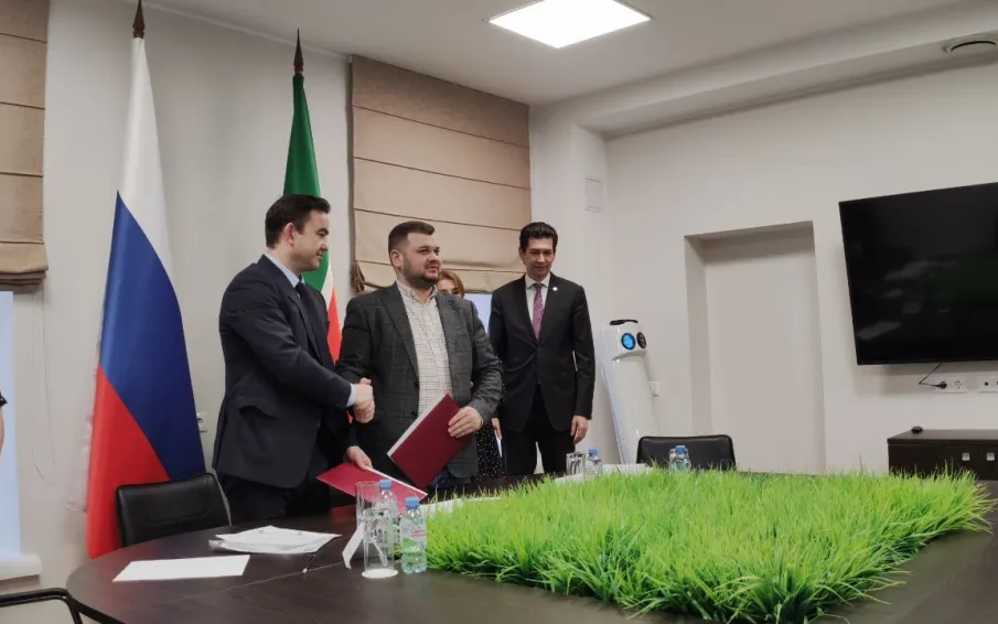 KazanExpress станет первым партнёром Почты России в эксперименте по созданию бондовых складов