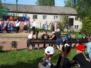 В 2024 году в десятый  раз проходит Всероссийская акция «Международный день соседей», инициированная федеральным партийным проектом «Школа грамотного потребителя» политической партии «Единая Россия» и Министерством строительства и жилищно-коммунального хозяйства Российской Федерации.