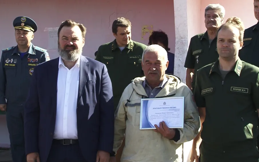 В Нижегородской области наградили участников борьбы с пожарами в Воротынском округе