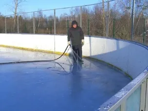 Заливка катка