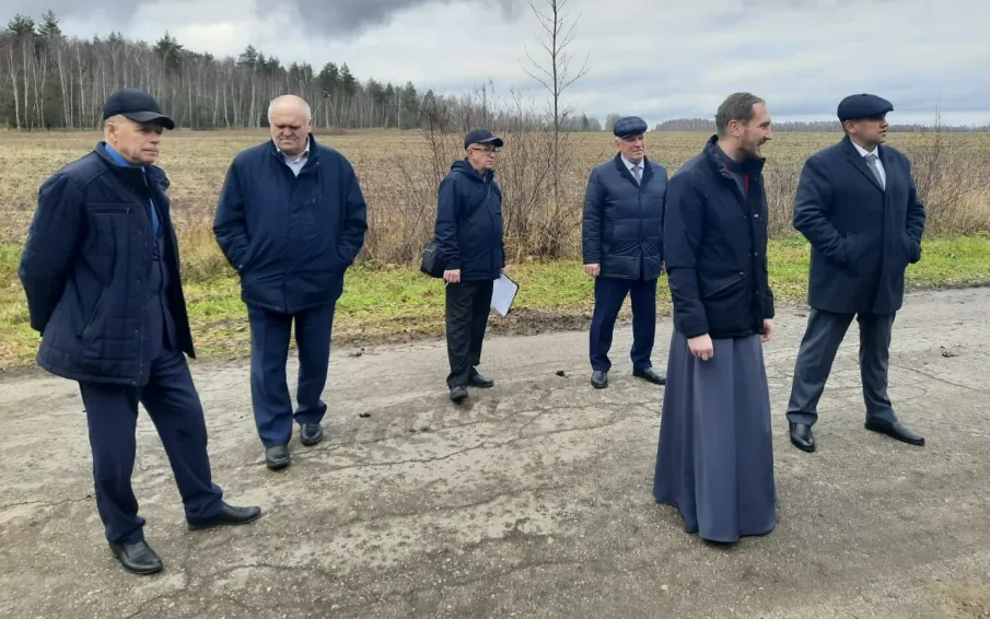 Посещение объекта природного комплекса местного значения с.Вад «Святые ключи» для проверки хода завершения ремонтных работ по контракту