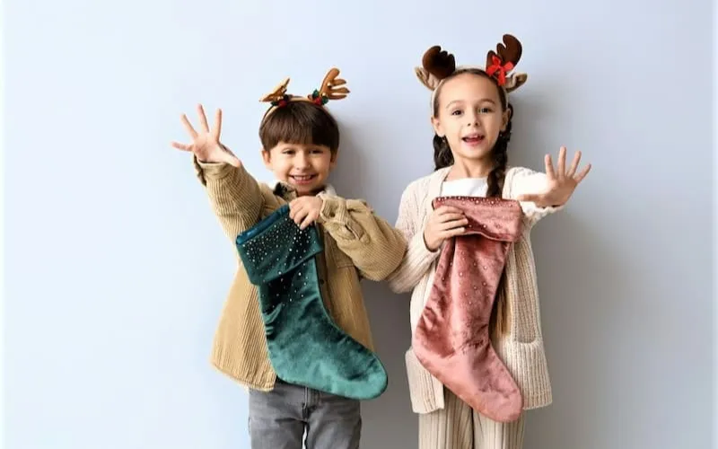 Безопасные сладкие подарки для детей: советы родителям