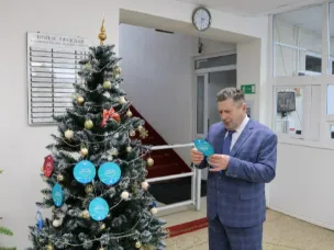 «Ёлка желаний» продолжает исполнять желания детей