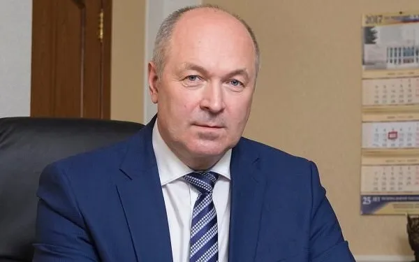 Дорогие земляки! Сердечно поздравляю вас с Днем семьи, любви и верности!