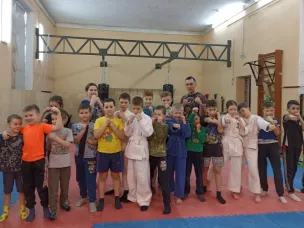 ВОСТОЧНЫЕ ЕДИНОБОРСТВА – НА ВАДУ