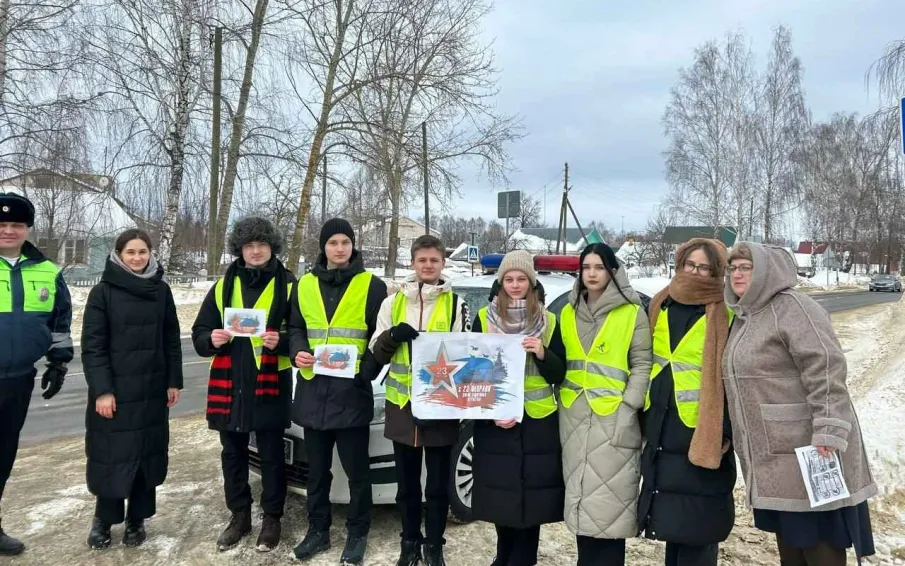 На Ваду и в Перевозе дорожные полицейские вручали «Звездочки» водителям