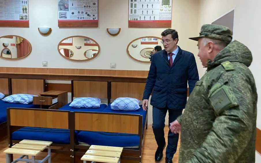 Глеб Никитин провел встречу с мобилизованными нижегородцами в Костроме