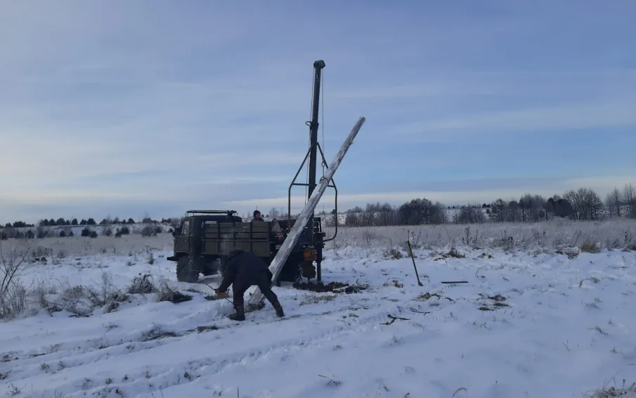 Устройство освещения на территории лыжной базы